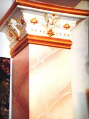 Διαμόρφωση κολόνας και απομίμηση μαρμάρου και τοποθέτηση γωνιόκρανου Ιερο Ναό Προφήτη Ηλία Πυλαίας