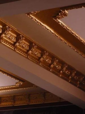 Κατασκευή τοποθέτηση και επιχρύσωμα γυψοσανίδας και και γύψινων στον Ιερό Ναό Αγίου Προφήτη Ηλία Πυλαίας()